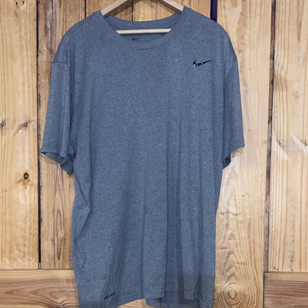 Nike Heather Gray Men's Tee